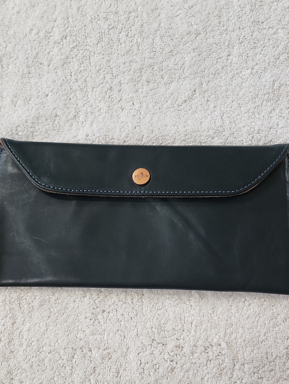 Shinola Women's Deep Navy Leather Clutch with Rose Gold Snap Preowned